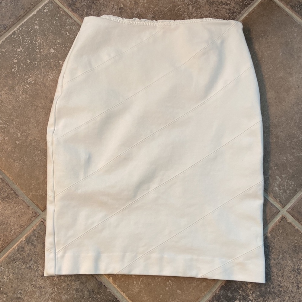 White House Black Market pencil skirt